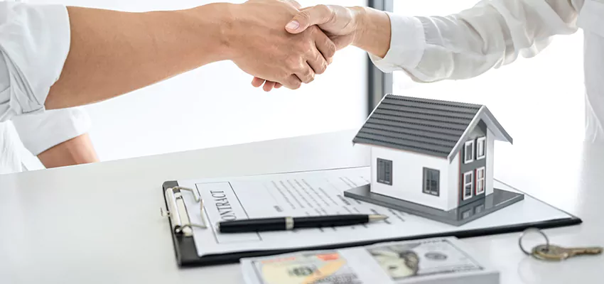 How We Determine Your Sell House Before Foreclosure Offer in Southampton, NY?