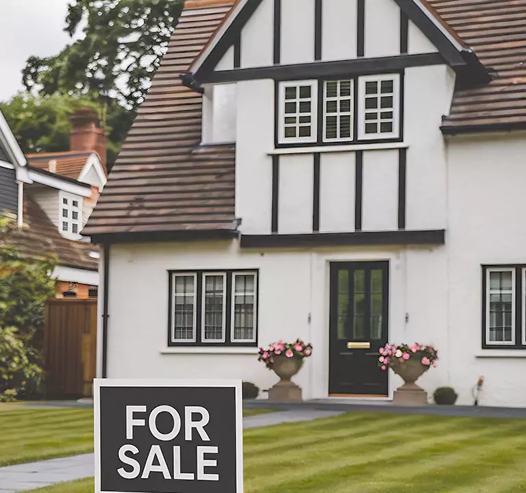 The Top-Rated Buyer to Sell House Off Market in Southampton, NY