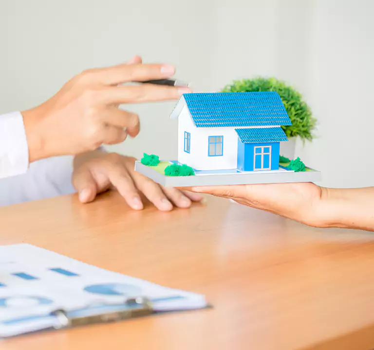 Why Choose Us to Sell a House with a Reverse Mortgage in Southampton, NY?